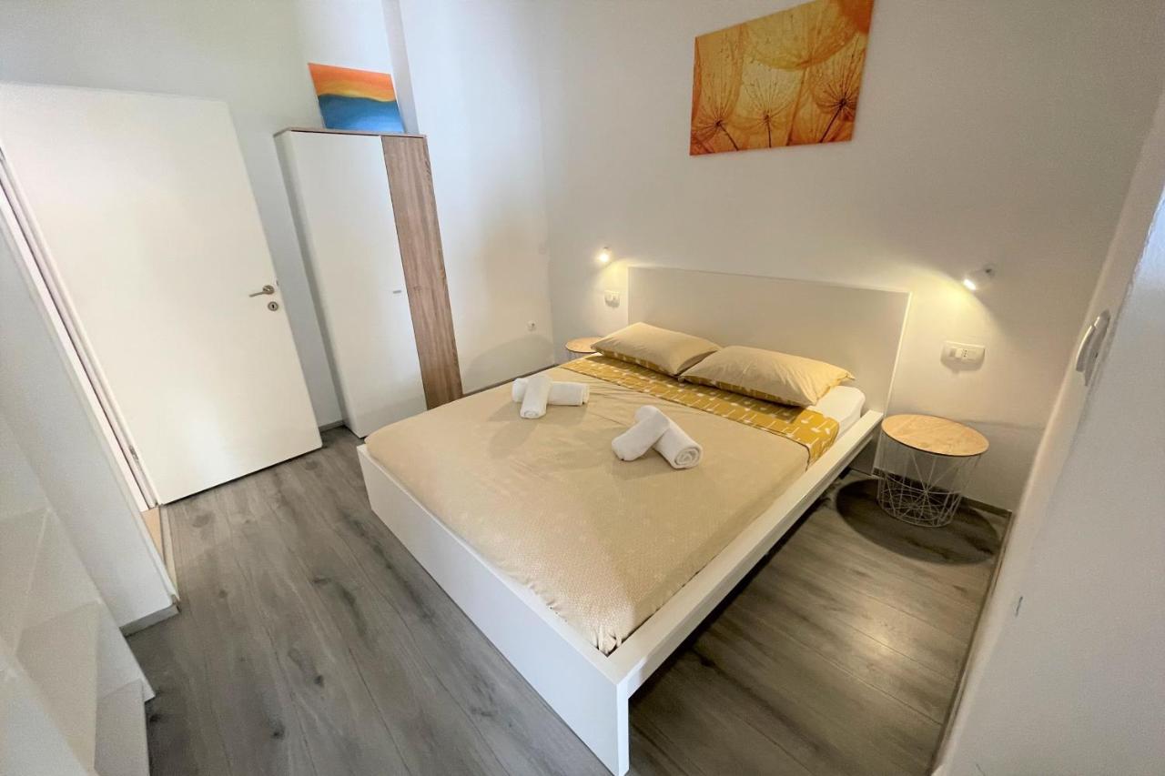 Location - Brizo